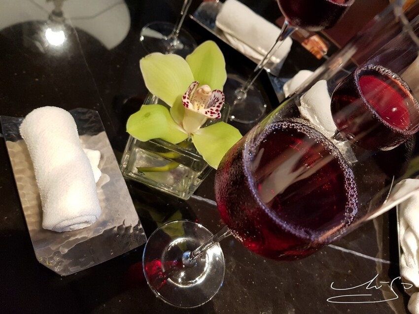 【曼谷飯店推薦】VIE Hotel Bangkok 曼谷VIE美憬閣酒店 ➤ 五星無邊際泳池，近地鐵，水門市場，Big C，四面