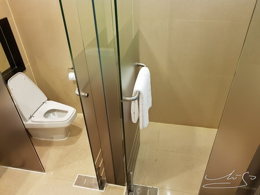 【曼谷飯店推薦】VIE Hotel Bangkok 曼谷VIE美憬閣酒店 ➤ 五星無邊際泳池，近地鐵，水門市場，Big C，四面