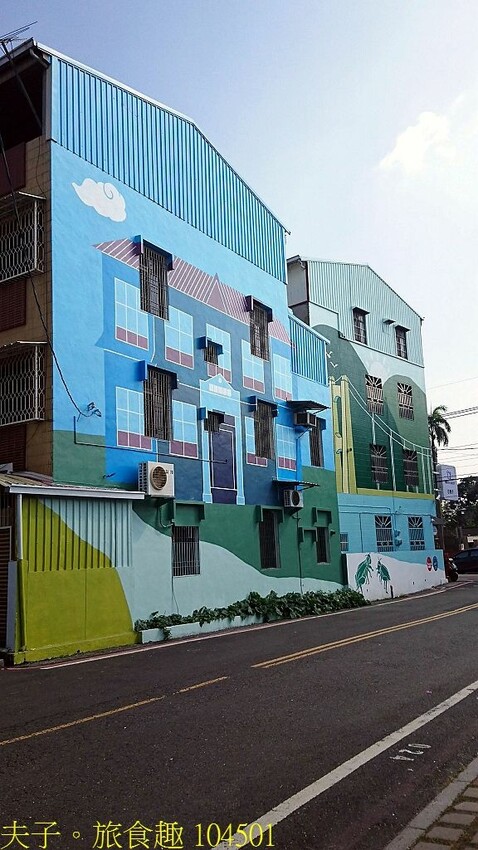 104501.jpg 104501.jpg