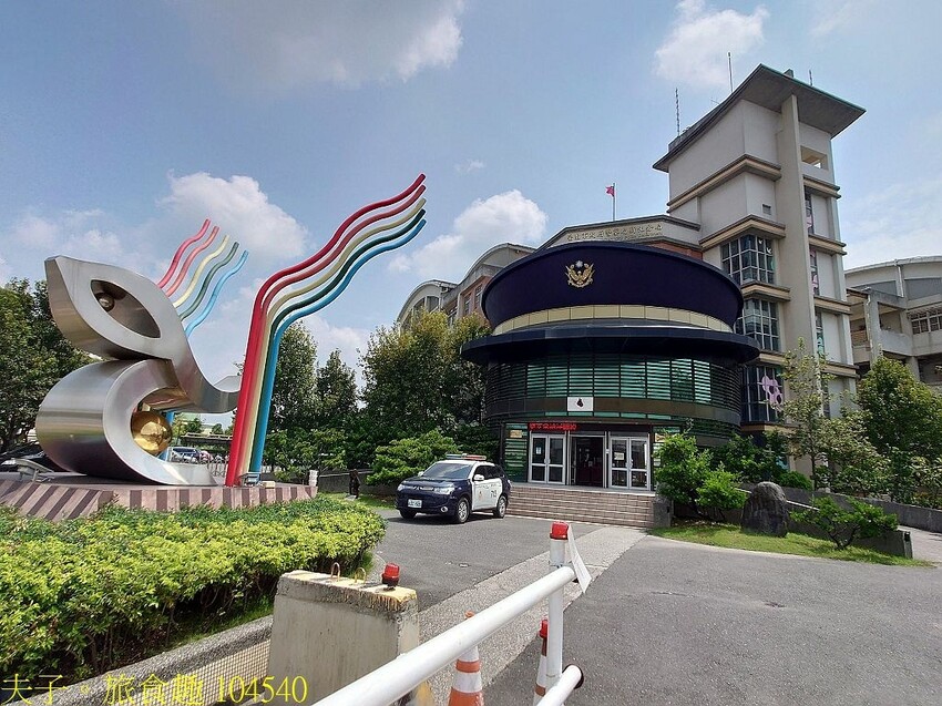 104540.jpg 104540.jpg