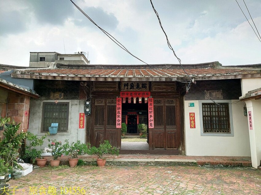 104556.jpg 104556.jpg