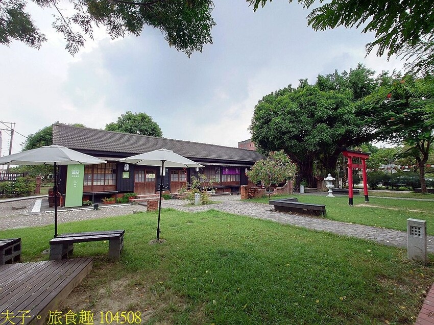 104508.jpg 104508.jpg