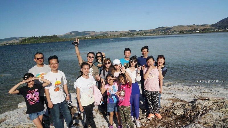 【2019紐西蘭。春遊南北島】想打滾的大草皮 vs 湖邊的地熱景像．市政公園 Government Gardens & 硫磺灣野生