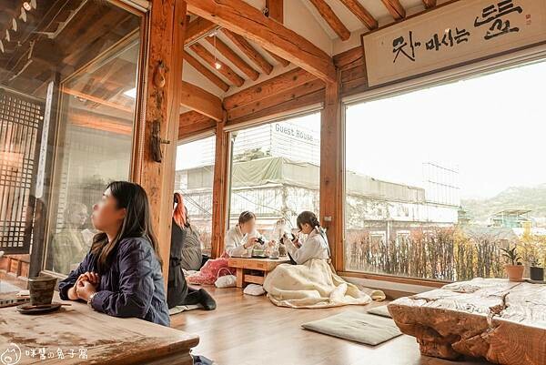 DSC02713 (2) DSC02713 (2)