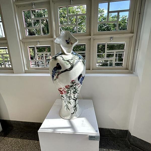 台北工藝展覽推薦/國立臺灣工藝研究發展中心臺北當代工藝設計分館/現正展出來自台南白河以生活為創作陶藝水