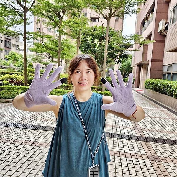 夏日防曬套組推薦/瑟夫貝爾CERF BELL涼感手套+袖套+萬用頭巾三件套/超涼爽降溫術,戶外防曬好幫手!