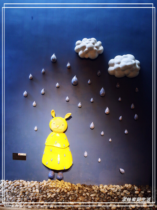 鶯歌陶瓷博物館-不僅有夏日免費戲水!室內展館X戶外藝術園區~寓教於樂親子景點