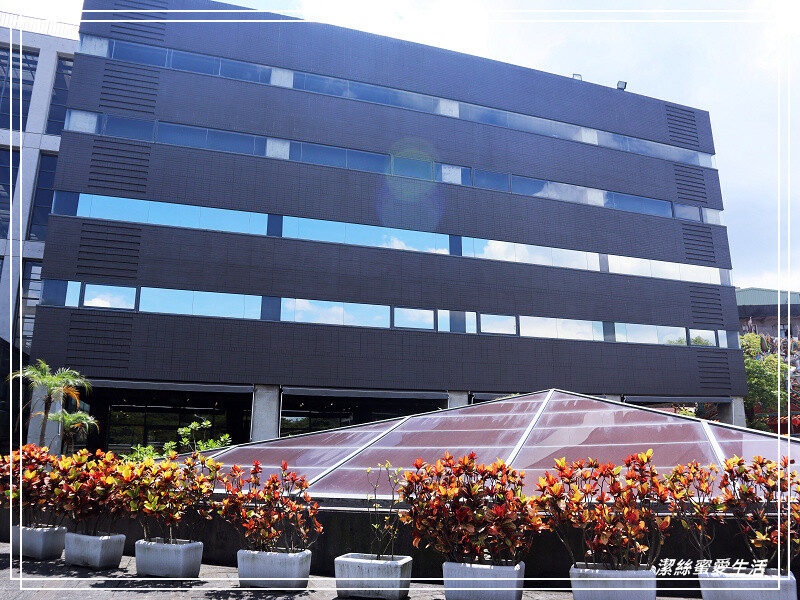 鶯歌陶瓷博物館-不僅有夏日免費戲水!室內展館X戶外藝術園區~寓教於樂親子景點