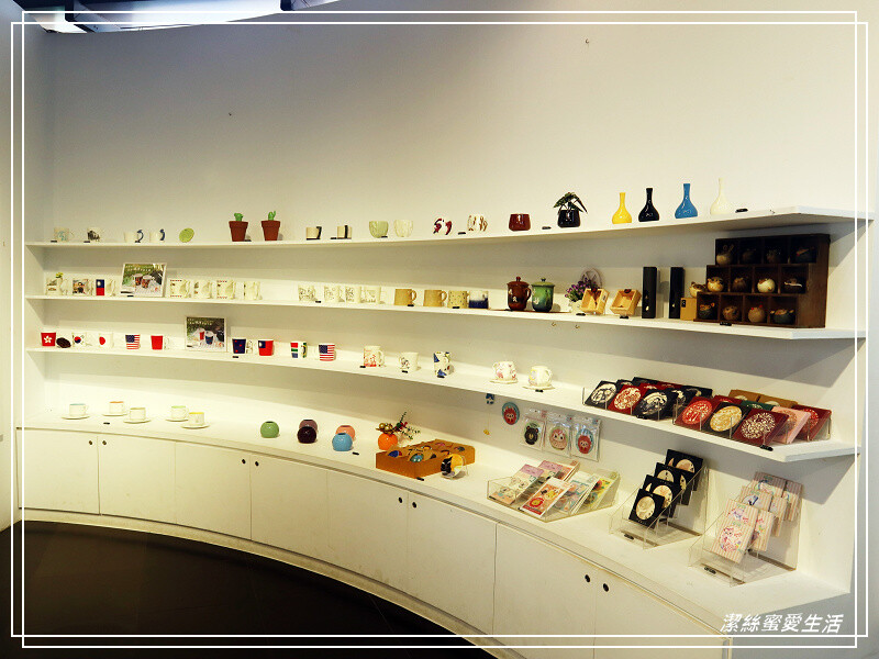 鶯歌陶瓷博物館-不僅有夏日免費戲水!室內展館X戶外藝術園區~寓教於樂親子景點