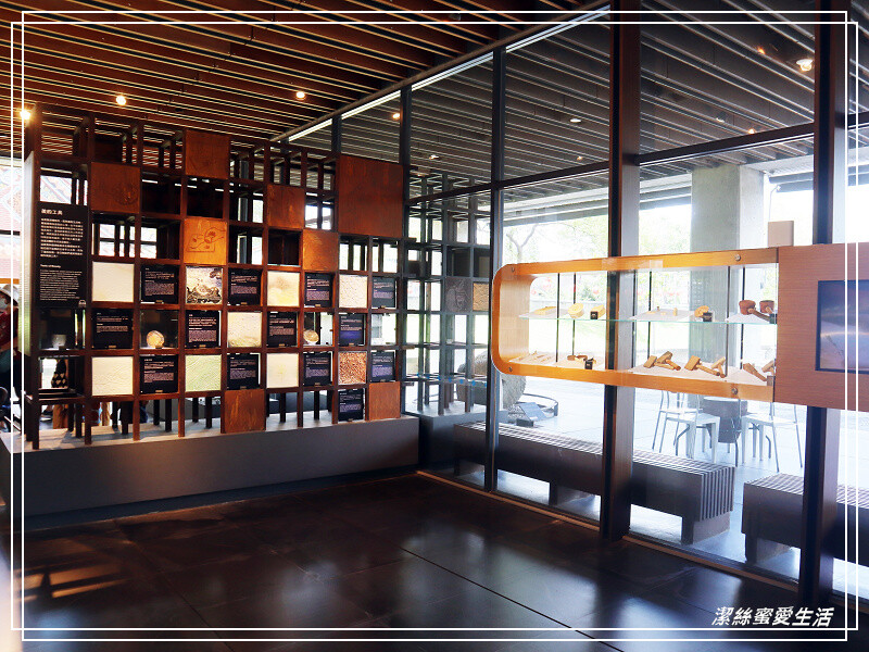 鶯歌陶瓷博物館-不僅有夏日免費戲水!室內展館X戶外藝術園區~寓教於樂親子景點