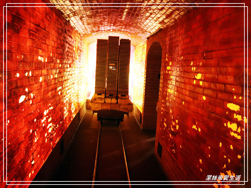 鶯歌陶瓷博物館-不僅有夏日免費戲水!室內展館X戶外藝術園區~寓教於樂親子景點