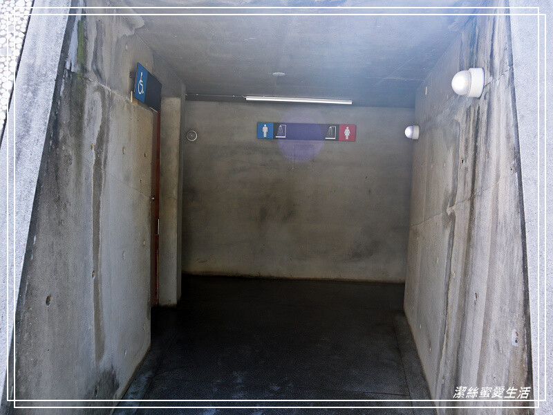 鶯歌陶瓷博物館-不僅有夏日免費戲水!室內展館X戶外藝術園區~寓教於樂親子景點