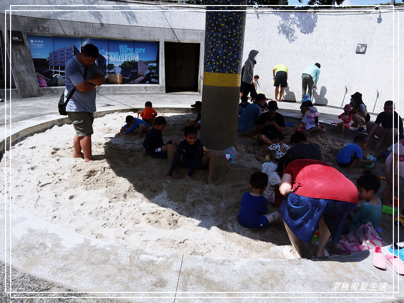 鶯歌陶瓷博物館-不僅有夏日免費戲水!室內展館X戶外藝術園區~寓教於樂親子景點