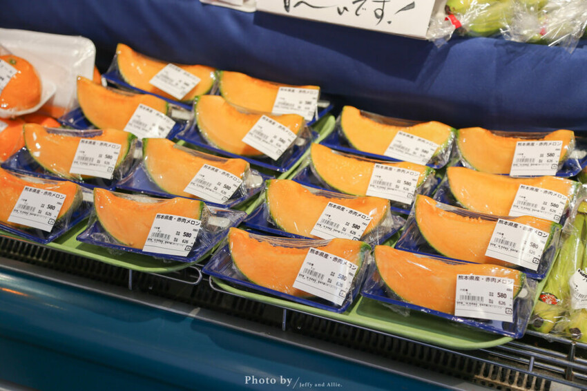 【函館美食】函館海鮮市場本店，炙燒起士蝦、生魚片握壽司、帆立貝湯，新鮮便宜！