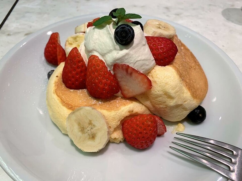 讓螞蟻人都臣服的香甜鬆軟滋味！東京錯過可惜鬆餅店7選！