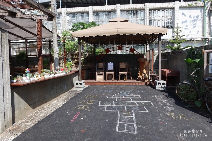 花蓮。又一村文創園區|文青風老宅文創聚落 悠閒走走的好地方 🌱豆芽愛玩在花蓮