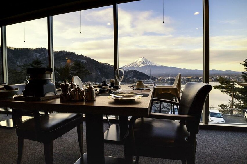 水之家酒店（湖之飯店）