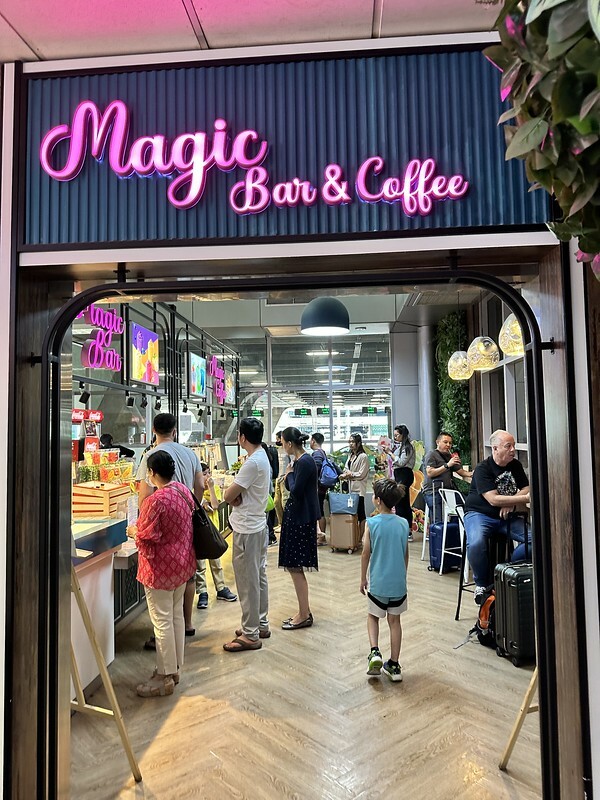 【亞洲,泰國,曼谷】疫情後再訪Magic Food Point(機場奇蹟美食街),泰國曼谷蘇汪納普機場(Suvarnabhumi