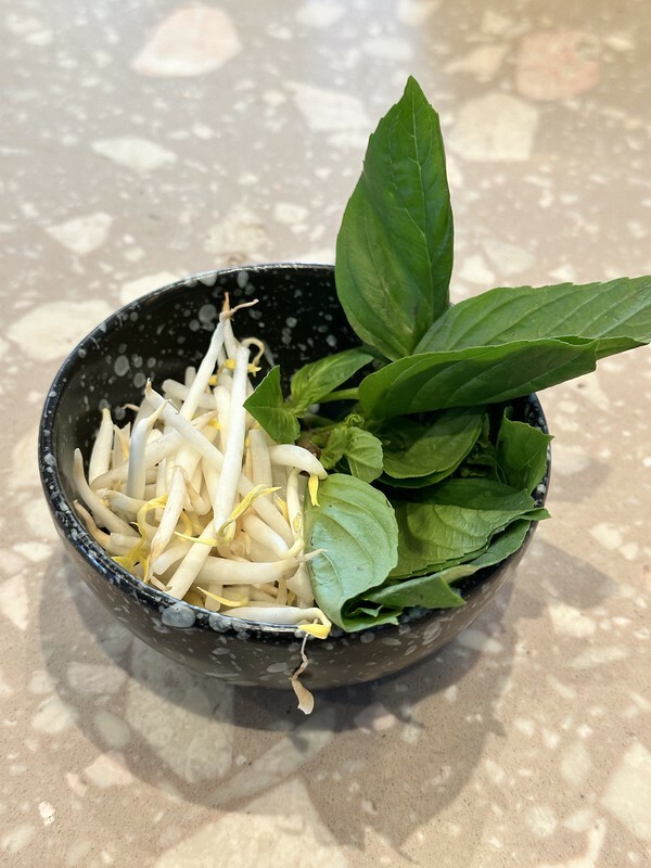 【亞洲，泰國，曼谷】頂級高價船麵～Thong Smith Ari （ทองสมิทธ์ อารีย์ /通思密船粉）。（曼谷美食，曼谷