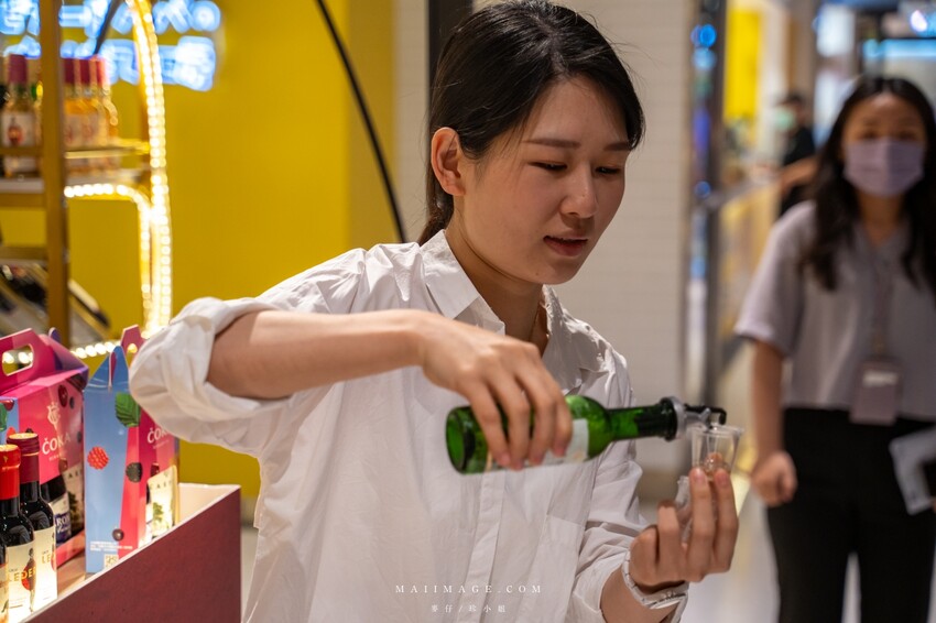 桃園青埔大江購物中心｜熱辣酷暑不要來！暑假親子歡樂放電＆避暑的好去處，就在中壢大江購物中心！全年停車