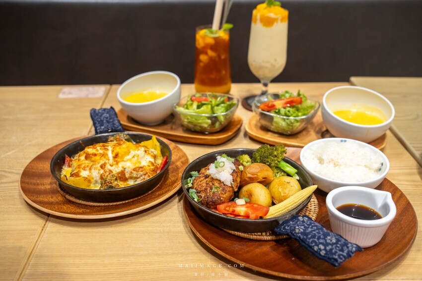 桃園青埔大江購物中心｜熱辣酷暑不要來！暑假親子歡樂放電＆避暑的好去處，就在中壢大江購物中心！全年停車