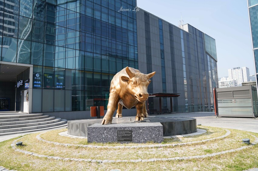 【韓國釜山|住宿】Avani Central Busan Hotel。近國際金融中心地鐵站,商務型飯店,一樓有24小時emart,方