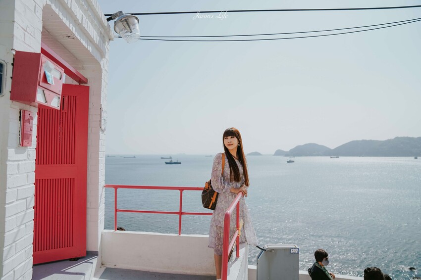 【韓國釜山｜景點】白淺灘文化村(흰여울문화마을)。影島必去景點，無數間海景咖啡廳，欣賞夕陽的約會散步景