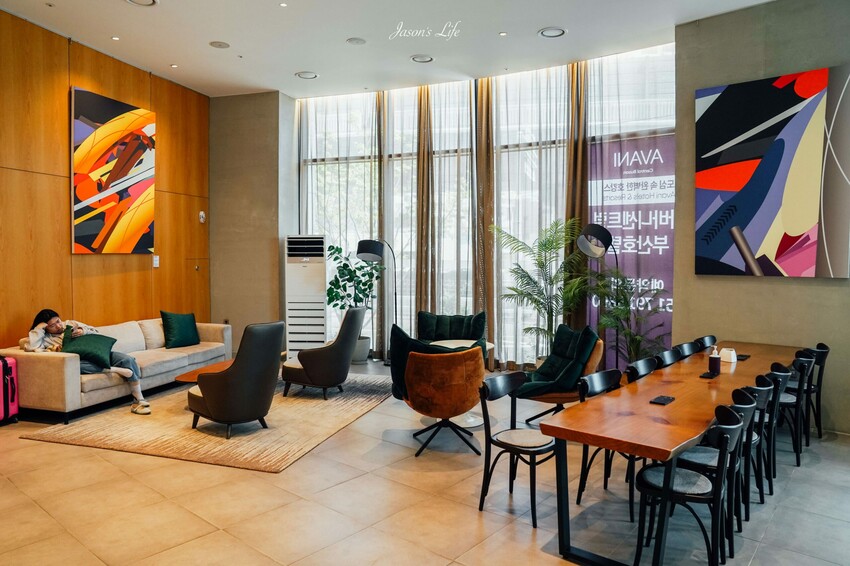 【韓國釜山|住宿】Avani Central Busan Hotel。近國際金融中心地鐵站,商務型飯店,一樓有24小時emart,方