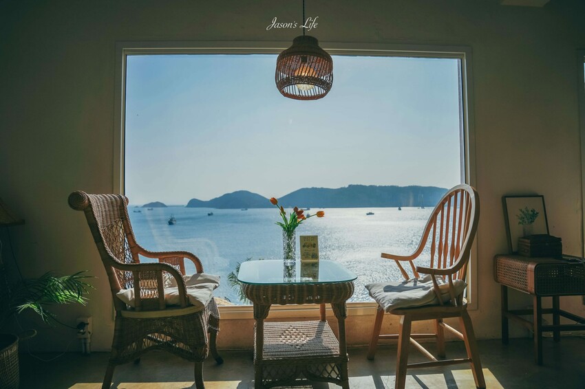 【韓國釜山｜景點】白淺灘文化村(흰여울문화마을)。影島必去景點，無數間海景咖啡廳，欣賞夕陽的約會散步景