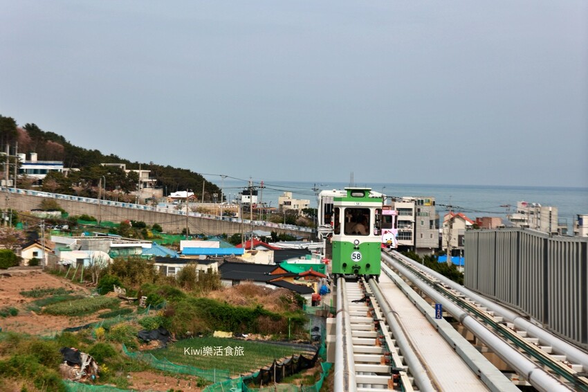 韓國釜山海雲台藍線公園一日遊｜海雲台天空膠囊列車＆海岸小火車交通資訊.票價.搭乘方式