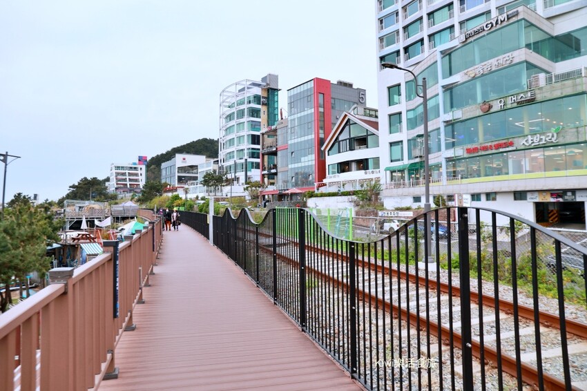 韓國釜山海雲台藍線公園一日遊｜海雲台天空膠囊列車＆海岸小火車交通資訊.票價.搭乘方式