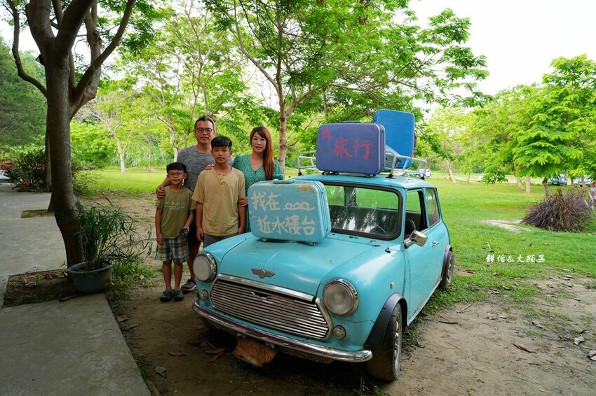 近水樓台湖畔森林咖啡