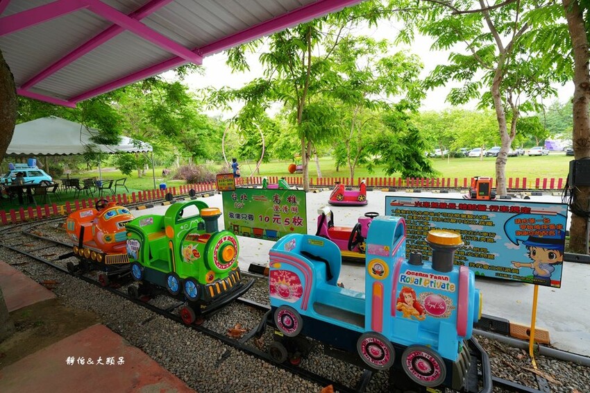 近水樓台湖畔森林咖啡