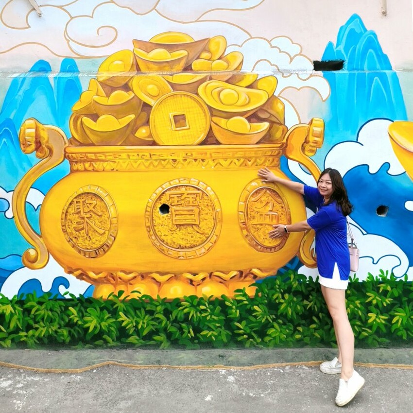 【財神廟】桃園海福宮.最新敲金磚、接超大金塊彩繪牆!