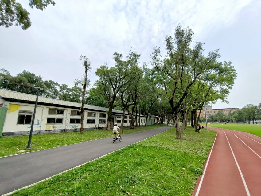 【桃園】南昌運動公園.營區改建休閒好去處!