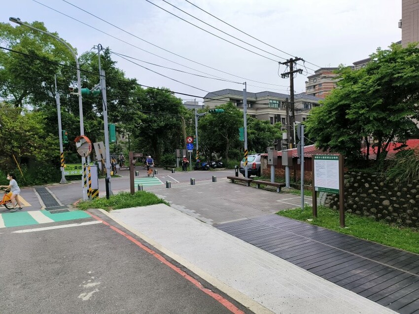 【桃園】南昌運動公園.營區改建休閒好去處!