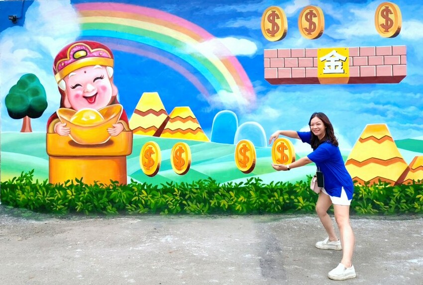 【財神廟】桃園海福宮.最新敲金磚、接超大金塊彩繪牆!