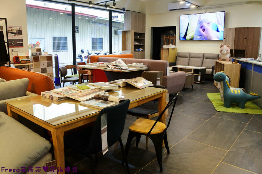 高雄傢俱【億家具批發倉庫】時尚潮流風格沙發款式.臥室客餐廳品項眾多.附設停車場│高雄館│高雄寢具 - Fresa芙芮莎♥莎旅憶食