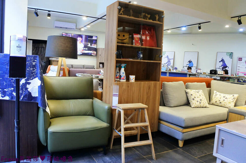 高雄傢俱【億家具批發倉庫】時尚潮流風格沙發款式.臥室客餐廳品項眾多.附設停車場│高雄館│高雄寢具 - Fresa芙芮莎♥莎旅憶食