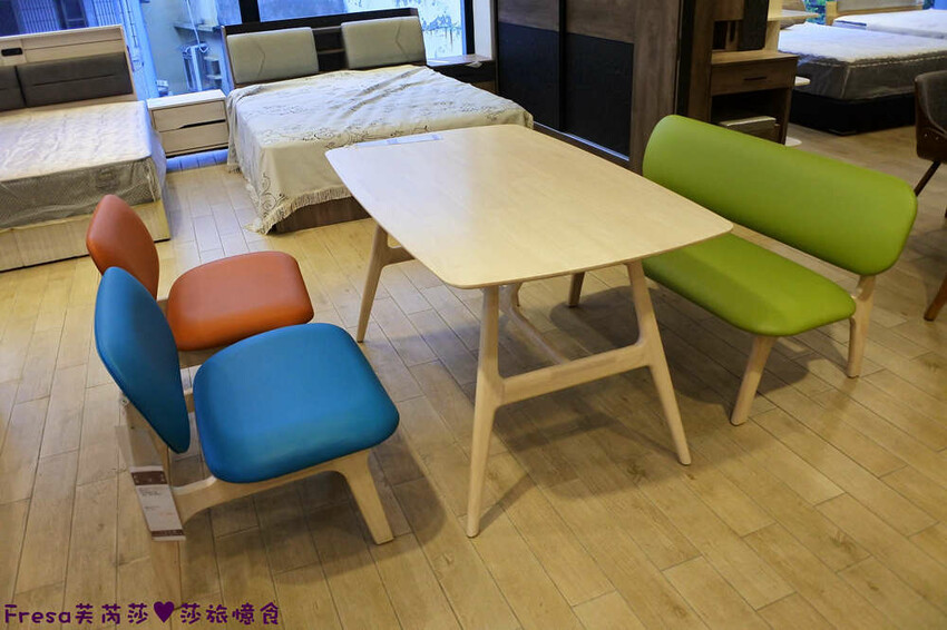 高雄傢俱【億家具批發倉庫】時尚潮流風格沙發款式.臥室客餐廳品項眾多.附設停車場│高雄館│高雄寢具 - Fresa芙芮莎♥莎旅憶食