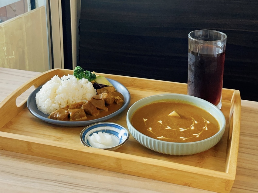 漂蔦手作料理-五常街上，近中正公園、中國醫，提供熟成咖哩還有牛蒡脆皮丼飯，無收取服務費✌🏻