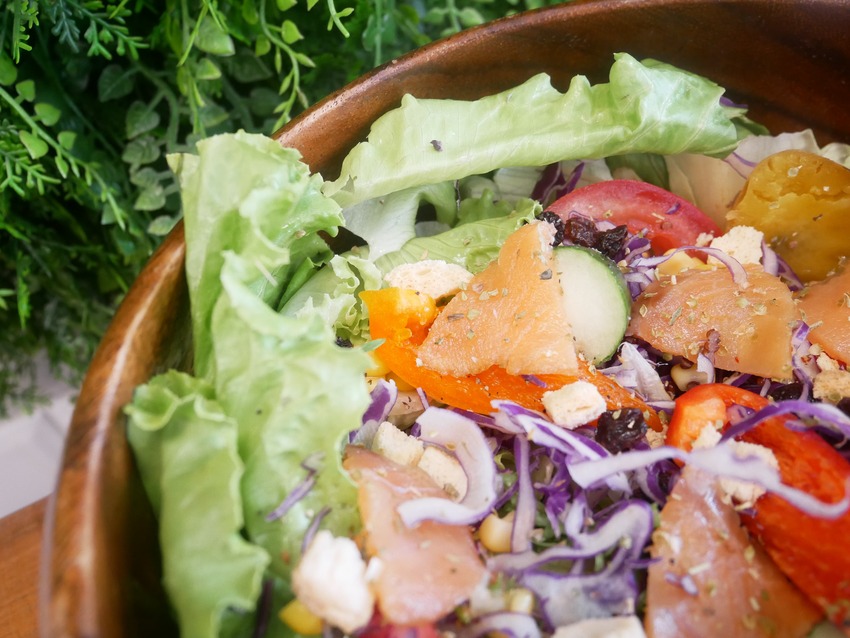 Woopen木盆輕食沙拉(綠川門市)(結束營業)-近台中火車站，提供貝果堡/潛艇堡/木盆沙拉/溫時蔬/飲品/湯品(@^0^@)/