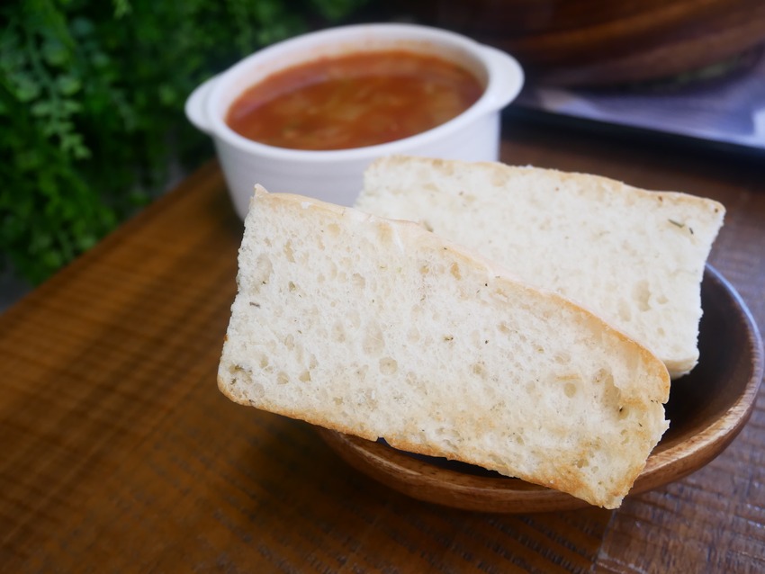 Woopen木盆輕食沙拉(綠川門市)(結束營業)-近台中火車站，提供貝果堡/潛艇堡/木盆沙拉/溫時蔬/飲品/湯品(@^0^@)/