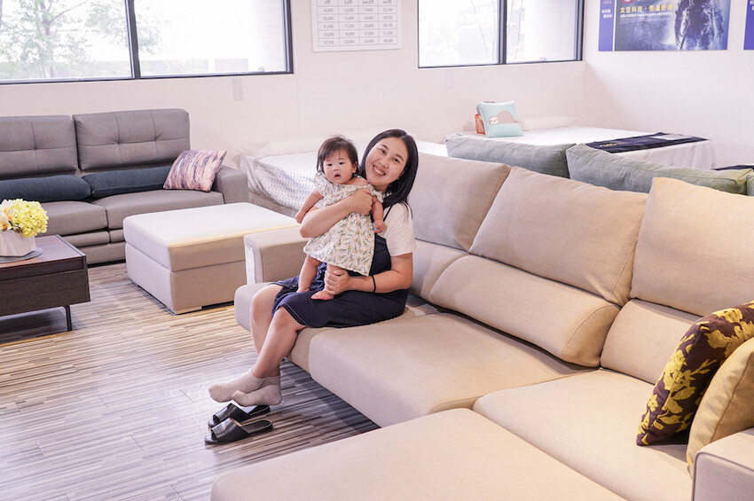 愛加沙發工廠 |台中沙發推薦,工廠直營手工沙發開箱,優質客製化沙發 - 艾薇覓食趣