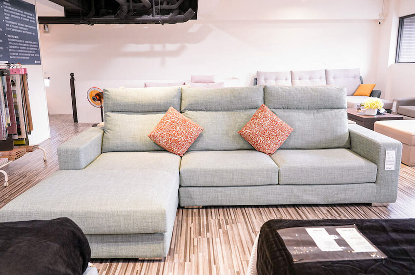 愛加沙發工廠 |台中沙發推薦,工廠直營手工沙發開箱,優質客製化沙發 - 艾薇覓食趣