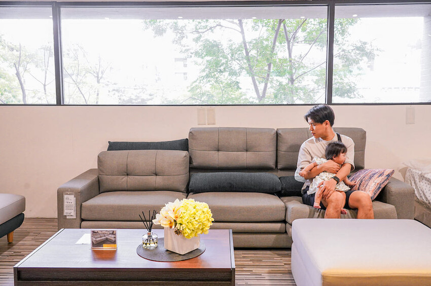 愛加沙發工廠 |台中沙發推薦,工廠直營手工沙發開箱,優質客製化沙發 - 艾薇覓食趣