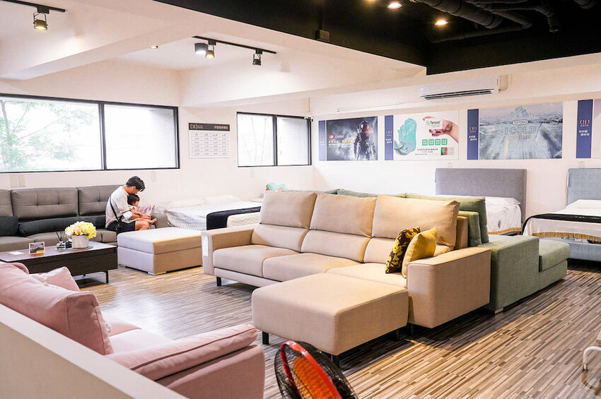 愛加沙發工廠 |台中沙發推薦,工廠直營手工沙發開箱,優質客製化沙發 - 艾薇覓食趣