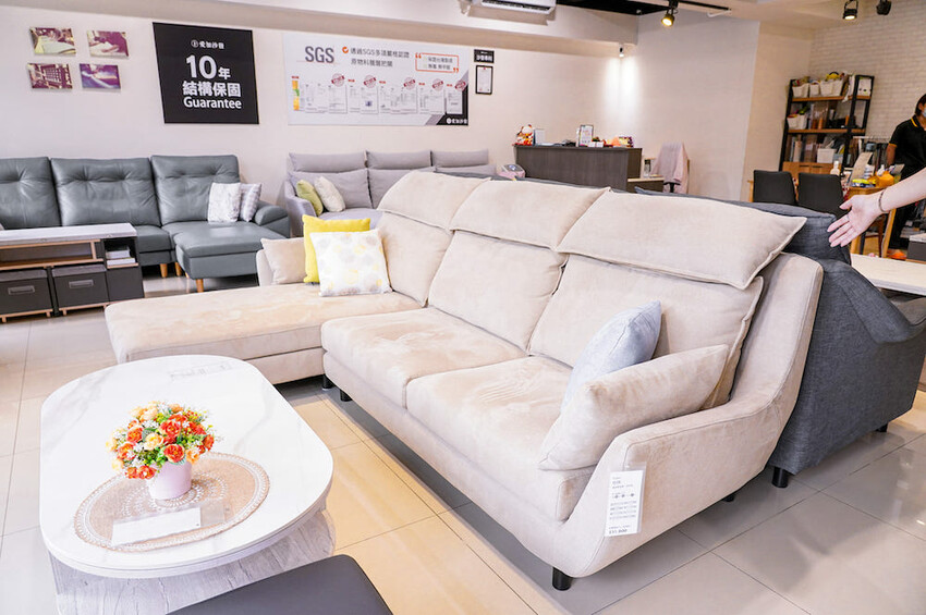 愛加沙發工廠 |台中沙發推薦,工廠直營手工沙發開箱,優質客製化沙發 - 艾薇覓食趣
