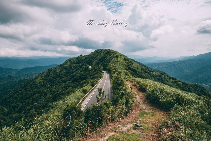 【九份景點】不厭亭｜新北台102縣最美寂寞公路，附近景點/美食/交通攻略 - 貪吃猴的幻想