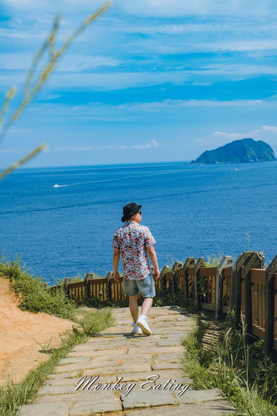 【基隆景點】望幽谷濱海步道|輕鬆好拍夢幻蔚藍步道,順遊潮境公園,八斗子漁港吃美食 - 貪吃猴的幻想
